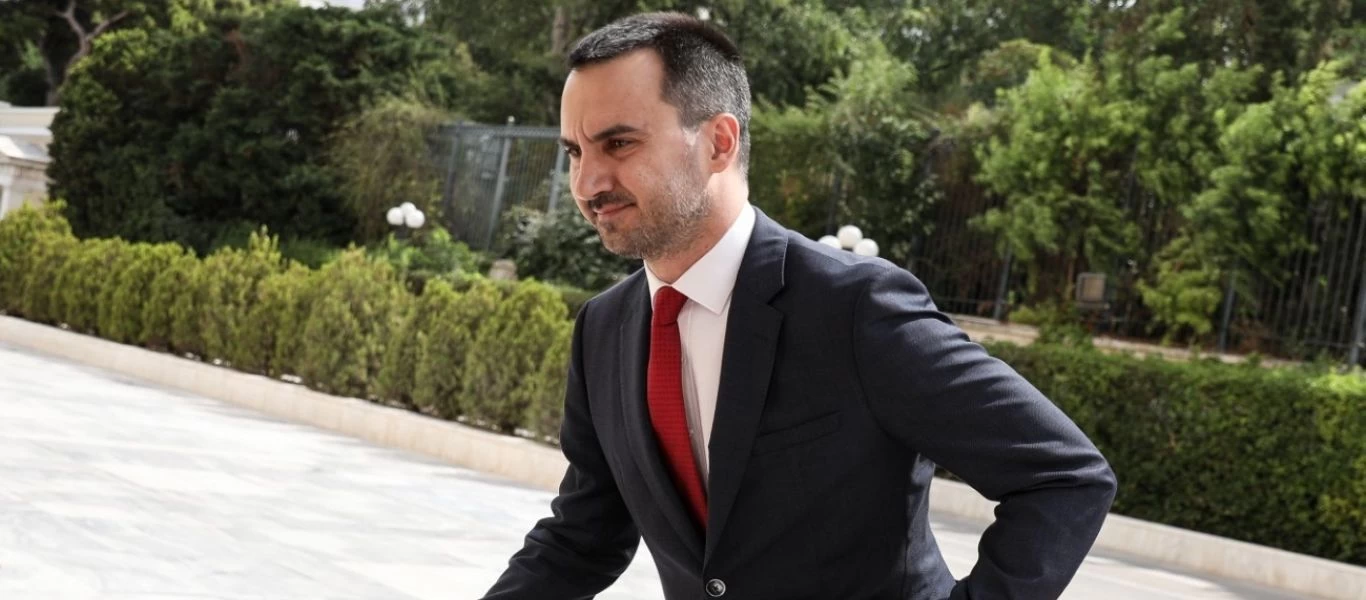 Α.Χαρίτσης: Η εικονική πραγματικότητα της κυβέρνησης συγκρούεται με την καταστροφική έξαρση της πανδημίας